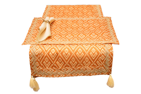 Patola runner with delicate embroidery